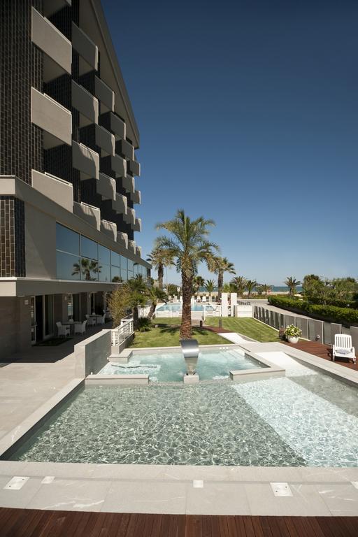 Hotel Eden Alba Adriatica Exterior foto